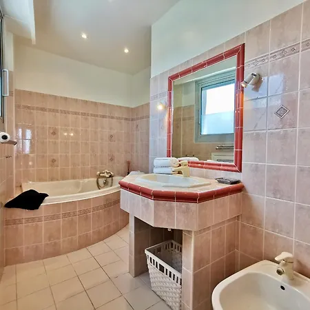 Valegrand Penthouse Sea View By Guys Nizza